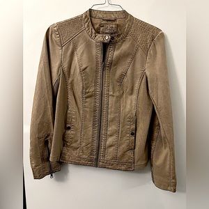 Sebby Distressed Faux Leather Womens Jacket.  New. Looks weathered/vintage.